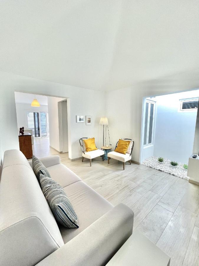 푸에르토 델 카르멘 Casahost Townhouse Lise 빌라 외부 사진